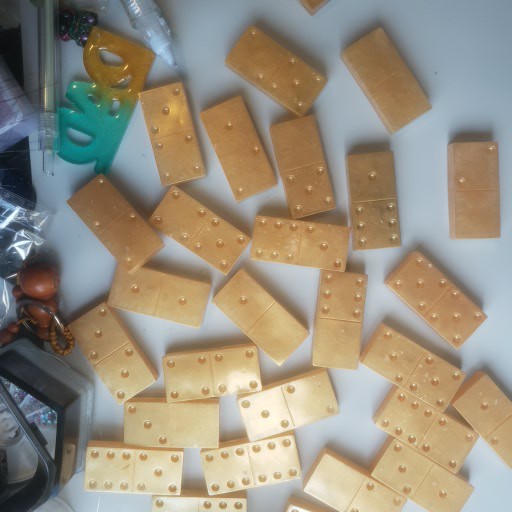 Gold Dominoes