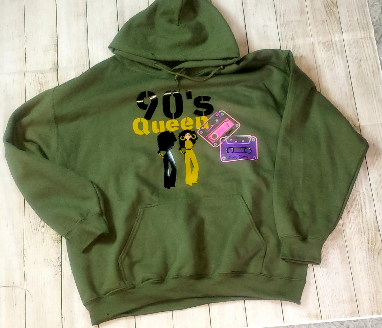 90's Queen  pull over